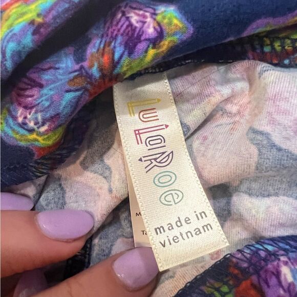 Lularoe Tall Curvy Leggings colorful floral - Picture 3 of 6